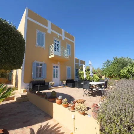 度假居 Delightful, Authentic Quinta With Pool 楼尔