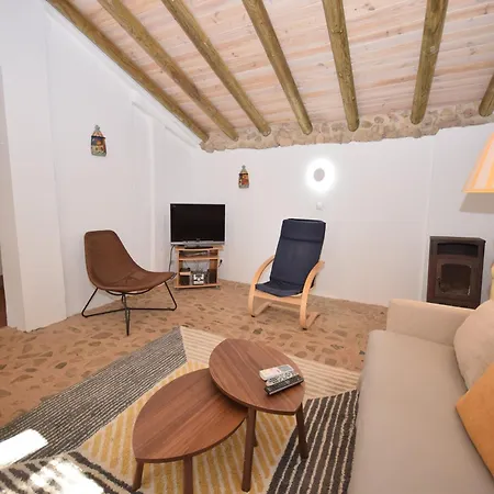 Delightful, Authentic Quinta With Pool Сasa de vacaciones Loulé