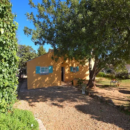 Сasa de vacaciones Delightful, Authentic Quinta With Pool *