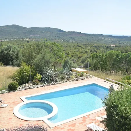 Delightful, Authentic Quinta With Pool * Loulé