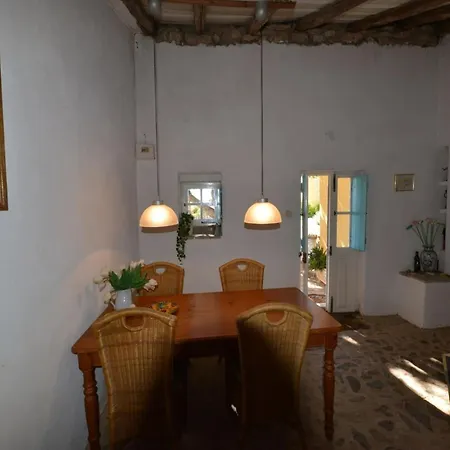 Сasa de vacaciones Delightful, Authentic Quinta With Pool