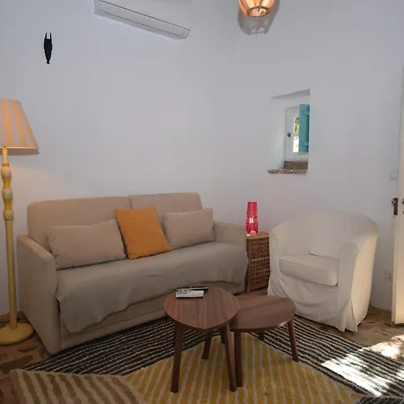 Delightful, Authentic Quinta With Pool Сasa de vacaciones *