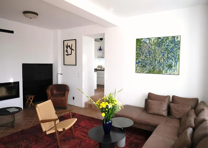 Delightful, Authentic Quinta With Pool Loulé