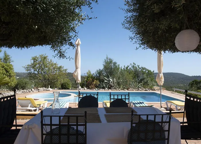 Dom wakacyjny Delightful, Authentic Quinta With Pool *