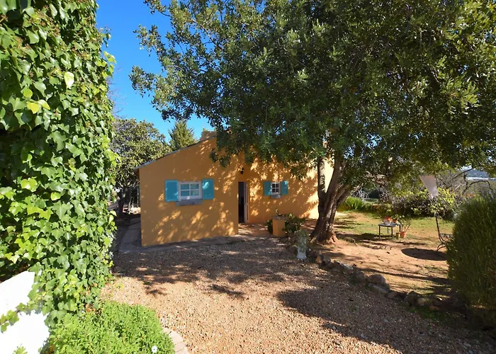 Dom wakacyjny Delightful, Authentic Quinta With Pool *